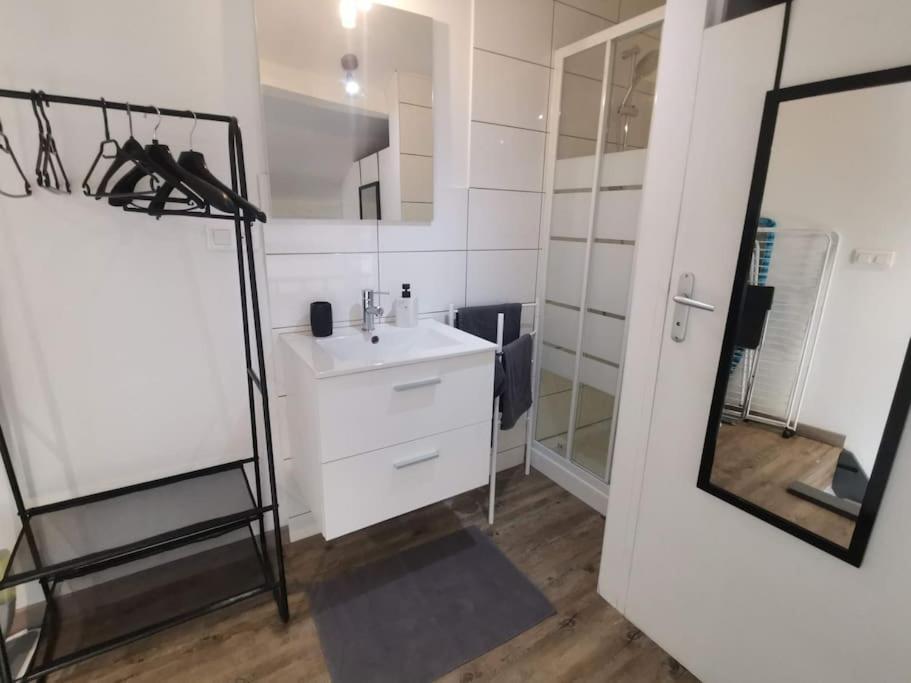 Esprit Cocooning -Proche Centre- Leilighet Toulon Eksteriør bilde